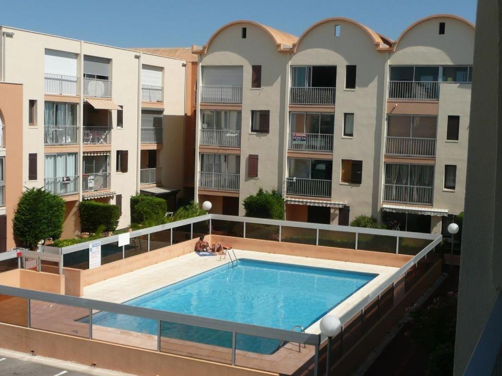 98 Rue Du Loch Apartment Gruissan Exterior photo